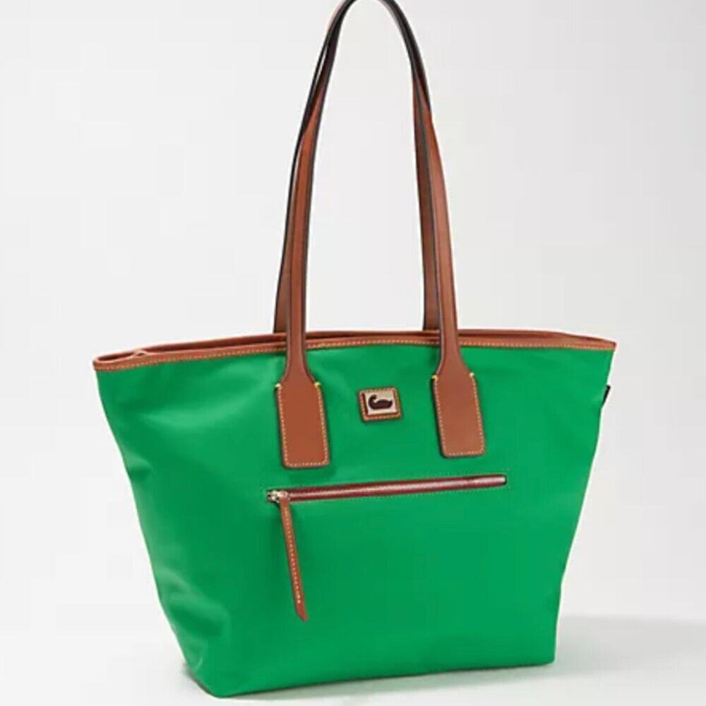 Dooney & Bourke Kelly Green Wayfarer Zip Tote